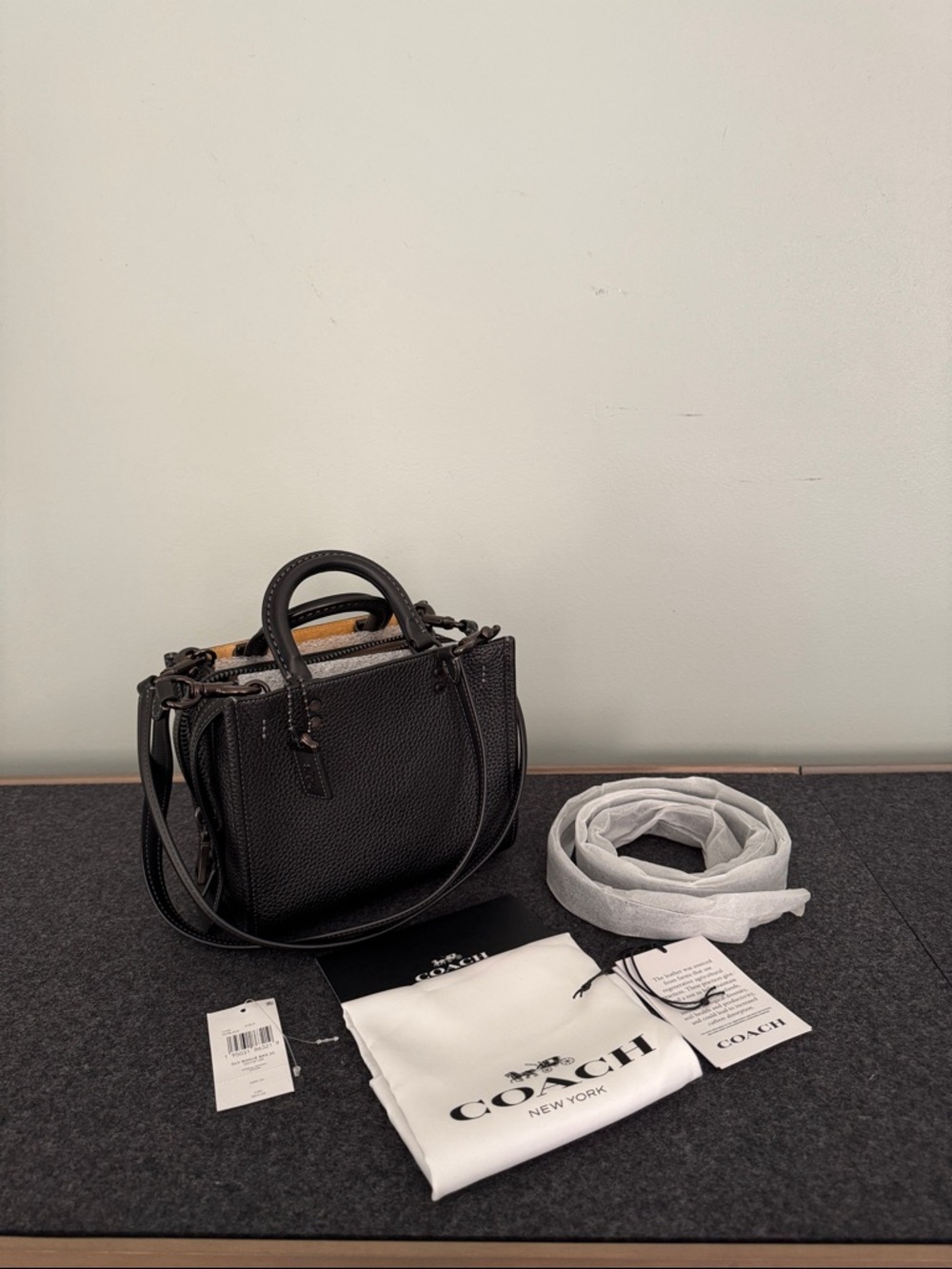 Coach Rogue 20 in Black - Picture 5 of 11